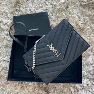 YSL-ENVELOPE CHAINWALLET IN BLACK EMBOSSED LEATHER